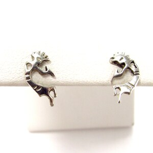 Srebrne kolczyki w stylu vintage w stylu południowo-zachodnim Kokopelli