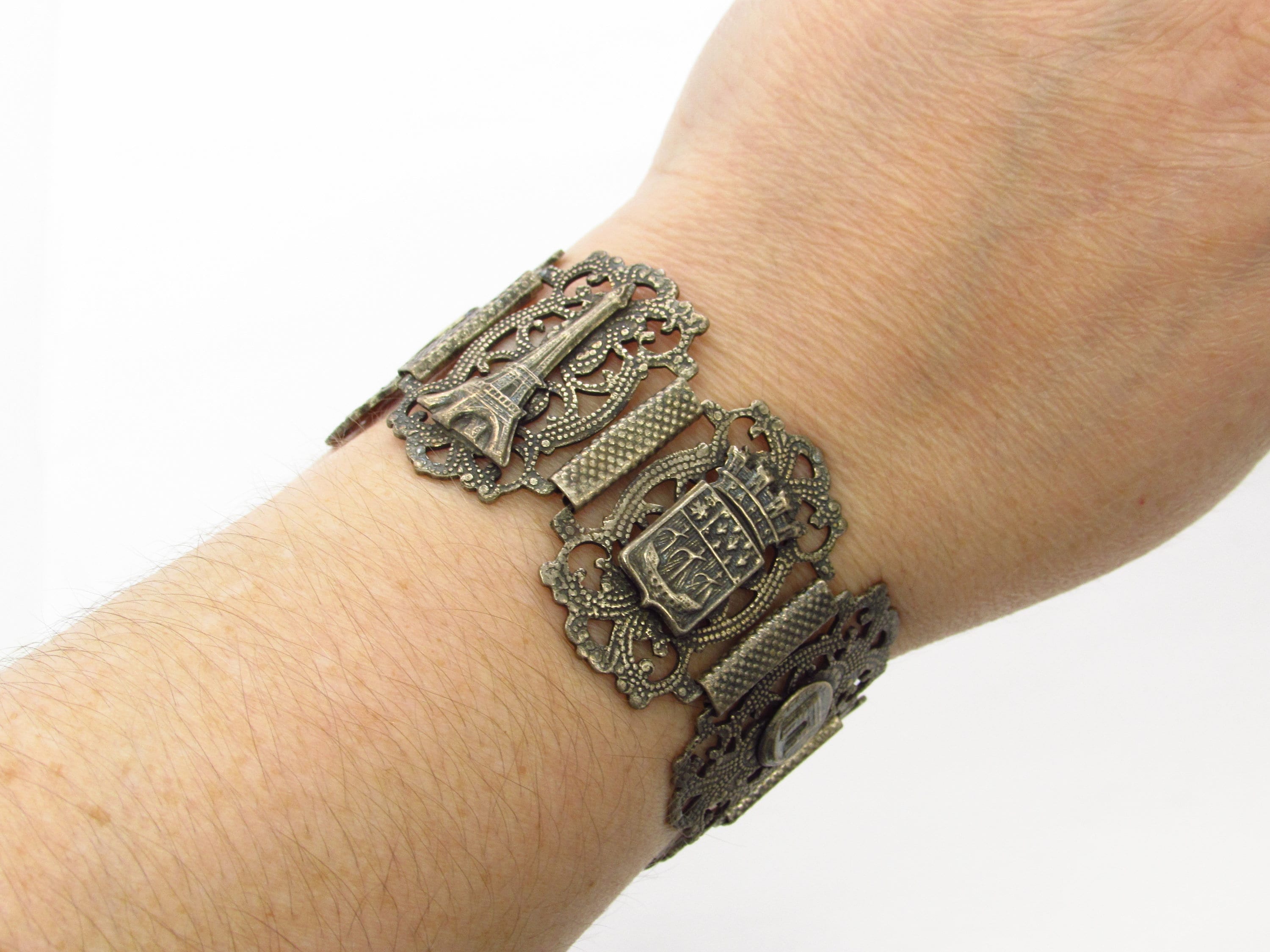 Vintage .800 Silver Paris France Travel Charm Bracelet With 8