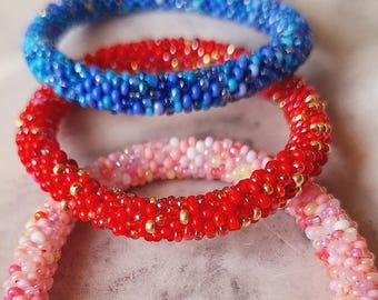Juego de 3 pulseras de cuentas de semillas de Nepal - Diseño multicolor