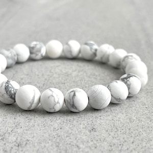 Men's Beaded Bracelet - 4mm, 6mm, 8mm, 10mm or 12mm Matte White Howlite Beaded Bracelet, Gemstone Beaded Stretch Bracelet, Gift for Him