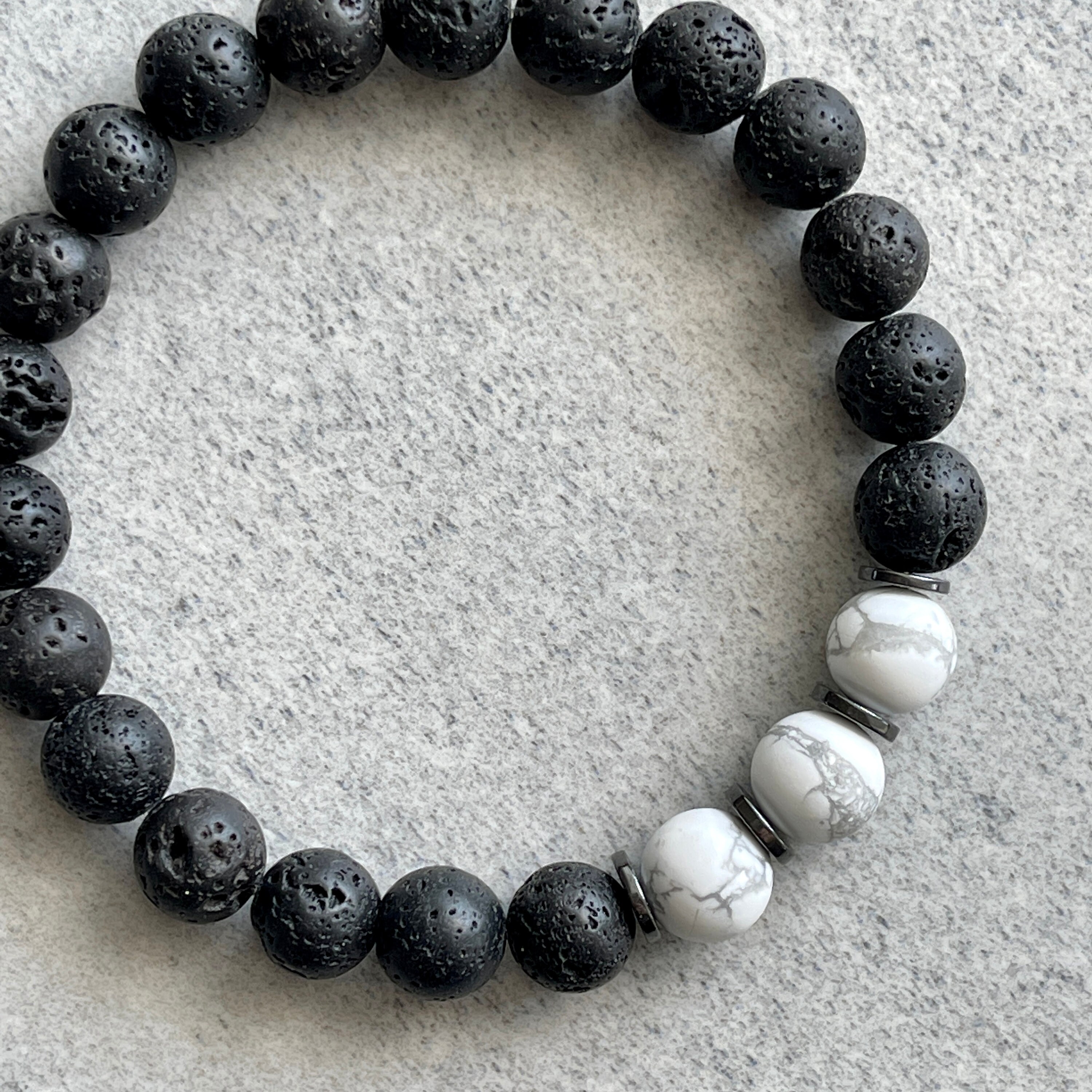 Bracelet Perles Pierre De Lave & Howlite Noire - Fait Main Sur Mesure - Homme Ou Femme - Neuf