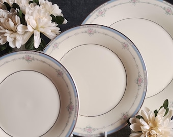 Pratos Royal Doulton - Conjunto de 18 peças, modelo Lisa, em porcelana fina.