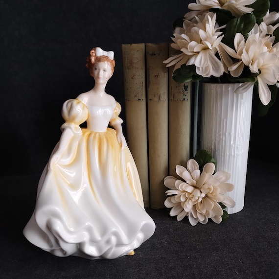 Royal Doulton NATALIE - HN3173 - Peggy Davies Design - Vanity Fair Series