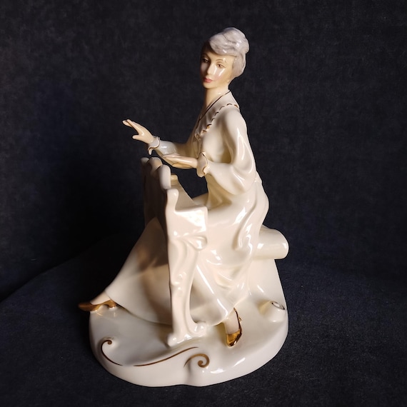 Royal Doulton MUSICALE from the ENCHANTMENT Collection - HN2756 - Eric Griffiths Spinette Player - Musician Gift - Music Teacher Gift