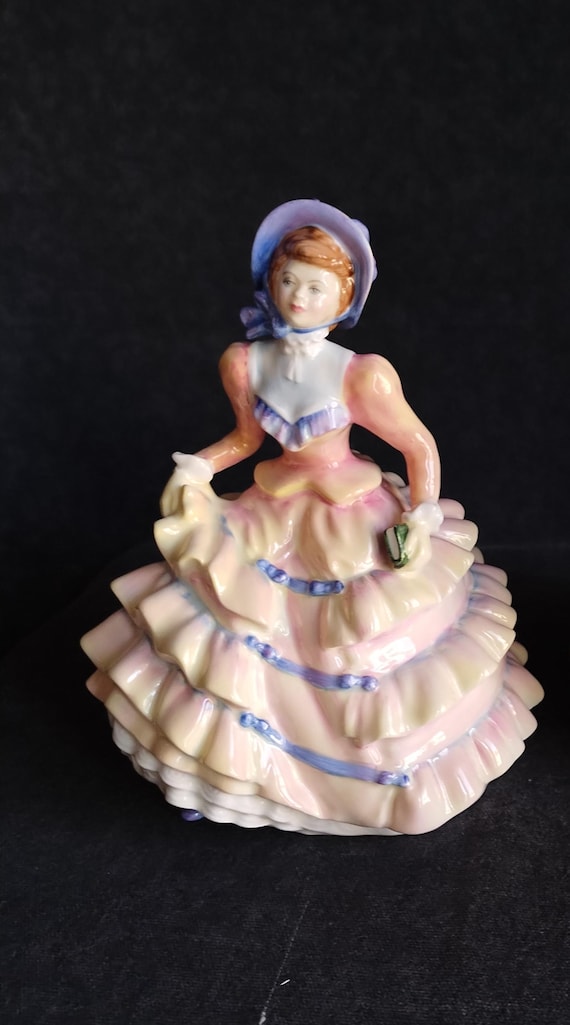 Royal Doulton HANNAH Figurine - HN3369 Hand Painted Collectible