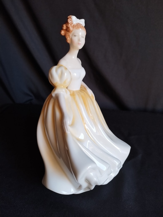 Royal Doulton NATALIE - HN3173 - Peggy Davies Design - Vanity Fair Series