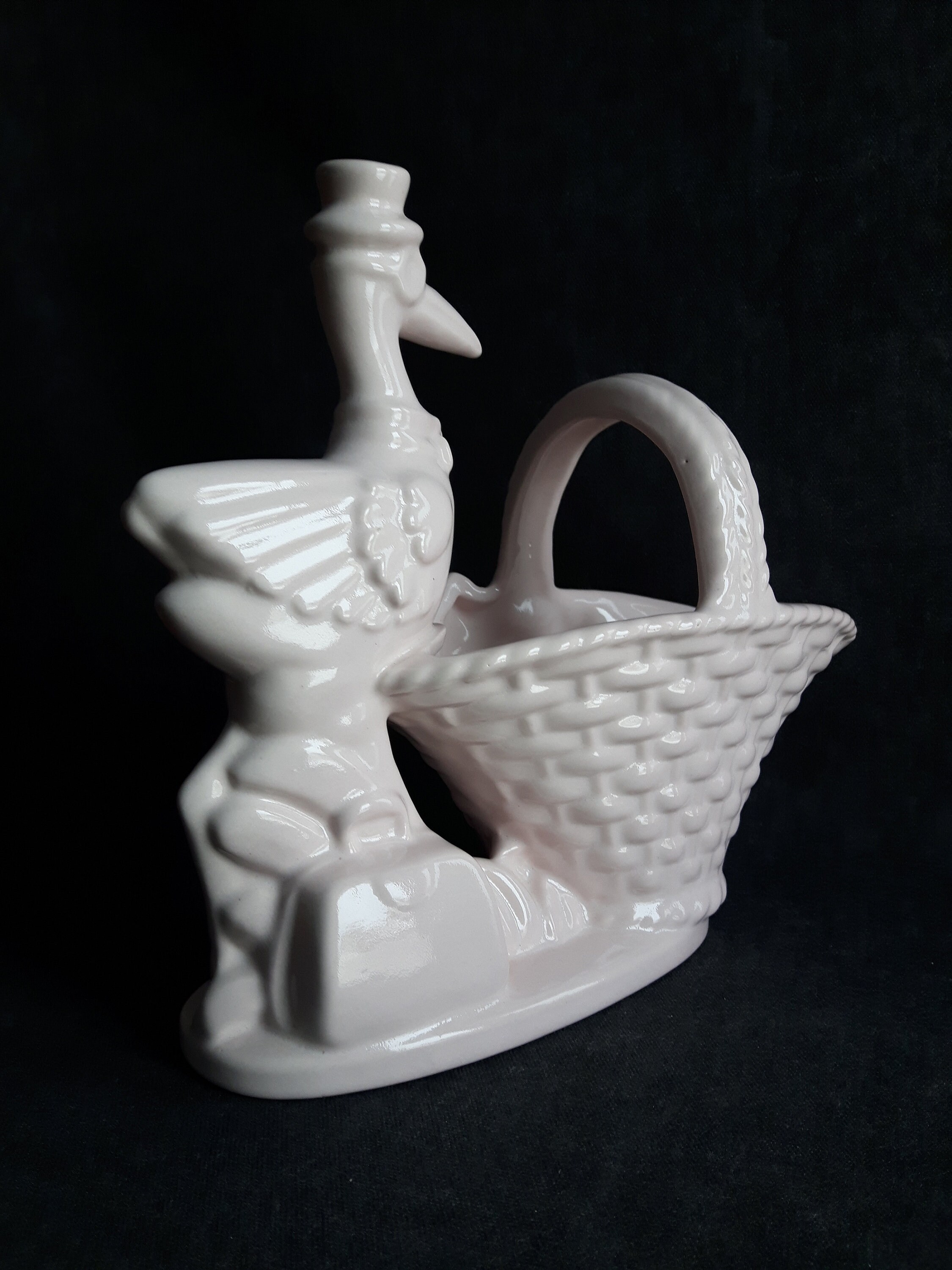 haeger stork planter