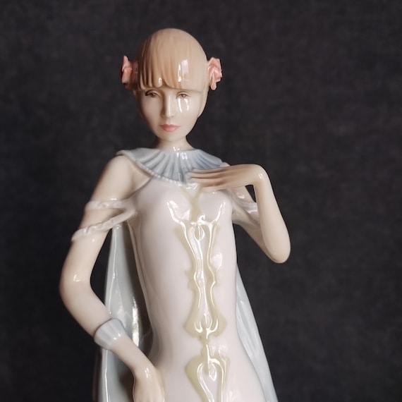 Royal Doulton DEBUT from the REFLECTIONS SERIES - HN3046 - Pauline Parsons Design - Short Production Run Art Nouveau Figurine
