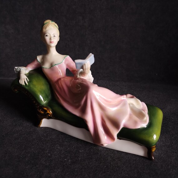 Royal Doulton REPOSE - HN2272 - Peggy Davies Design - Unusual Pose