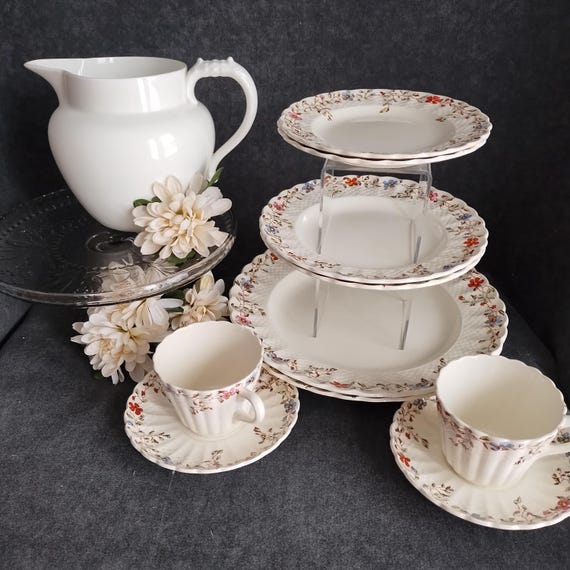 Spode Wicker Dale Dinnerware - 4pc Place Setting for 2 Copeland Bone china
