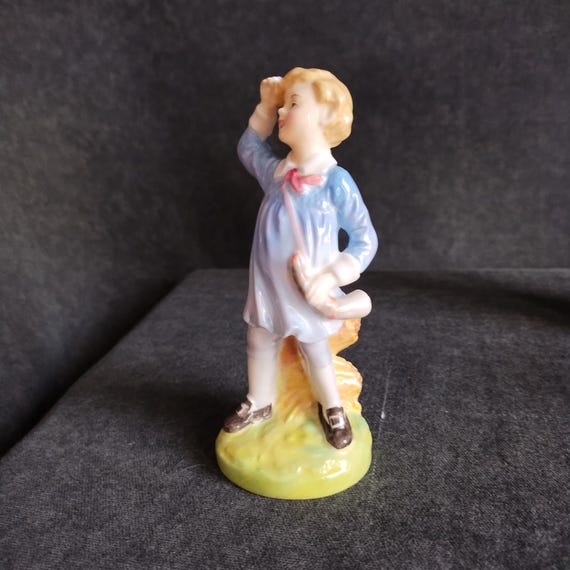 Royal Doulton LITTLE BOY BLUE Figurine HN2062 - Nursery Rhyme Collectible Character