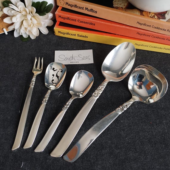 SOUTH SEAS Community Silverplate Flatware Serving Utensils - 5 Piece Hostess Set