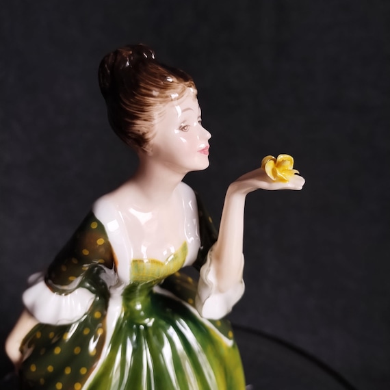 Royal Doulton FLEUR Figurine - HN 2368 - Long Production Run Popular Well Known Hand Painted Collectible