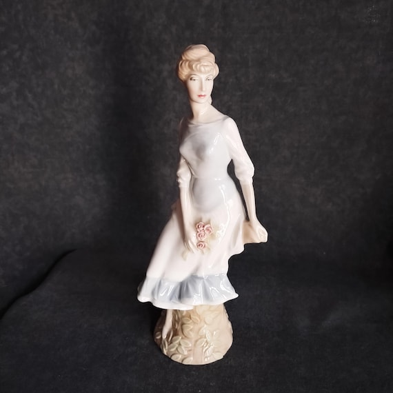 Royal Doulton ROSE ARBOUR Figurine: Reflections Series HN3145 - Signed by Michael Doulton Hand Painted Collectible Figurine