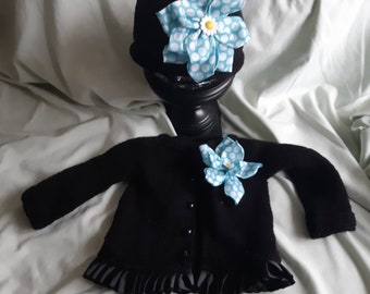 Black frill baby sweater and hat set