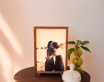 Walnuss-Leuchtkasten, Leuchtkasten, Tischlampe, Nachtlampe, handgefertigte Designlampe, warmes Licht, handgefertigt #GIRLS WALNUT