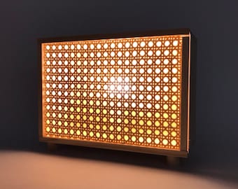 Light box, regalo especial hecho a mano, Caja de luz, lampara de madera , lampara de cannage, ligthbox, caja rejilla  #CANNAGE