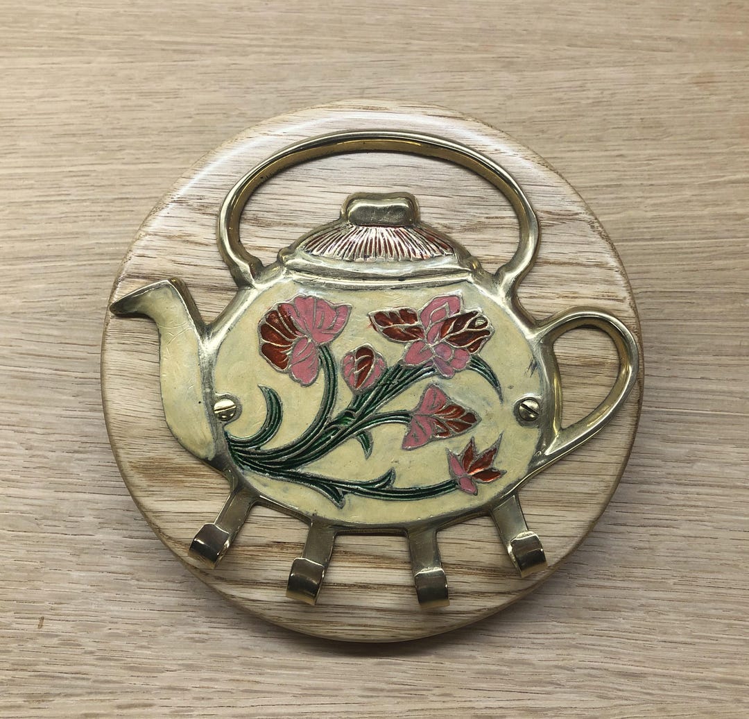 Tea Pot Key Enamelled Brass Teapot Key Rack on Round Oak Plaque. - Etsy UK