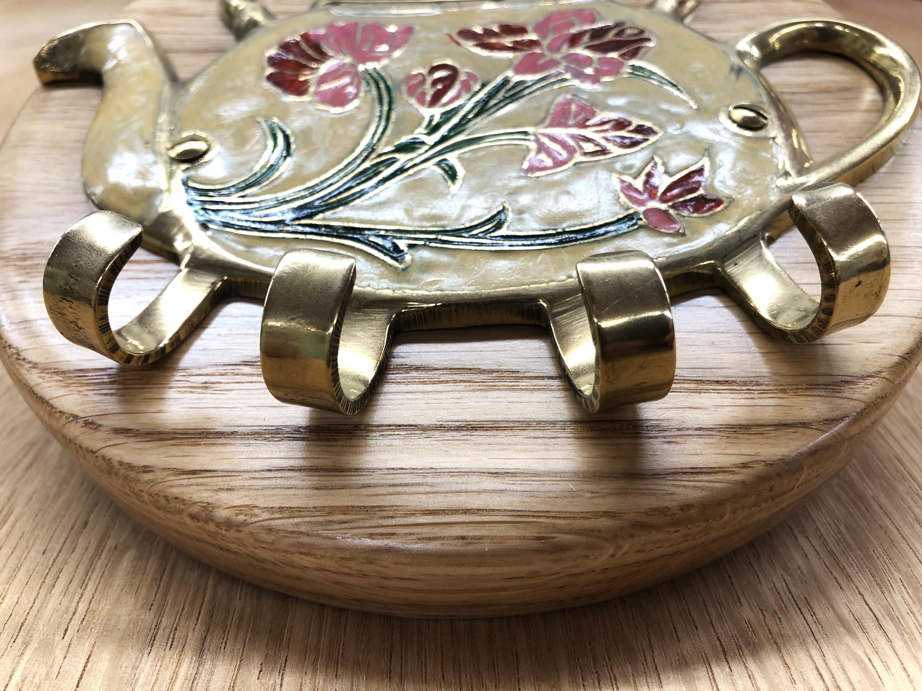 Tea Pot Key Enamelled Brass Teapot Key Rack on Round Oak Plaque. - Etsy UK