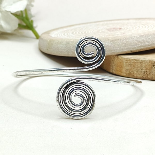 Silver Arm Cuff - Upper Arm Cuff Bracelet - Spiral Arm Band - Handmade Jewelry - Oxidized Arm Jewelry - Boho Jewelry -Adjustable Silver Cuff