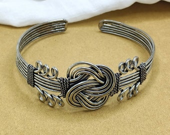 Silver Arm Cuff - Upper Arm Cuff Bracelet - Silver Knot Arm Band - Handmade Jewelry - Oxidized Arm Jewelry - Boho Jewelry - Adjustable Cuff