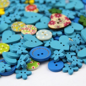 40g various color and shapes 2 holes Wood Buttons package for Sewing Scrapbooking Blue and Lakeblue color series(SKU:CTJZ21-R01GBLS)