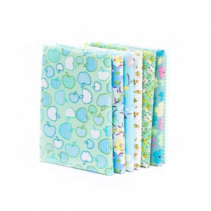 7pcs Different Pattern Patchwork Fabric Craft Printed Cotton Material Mixed Squares Bundle Quilting Scrapbooking Sewing Artcraft DIY Fabric