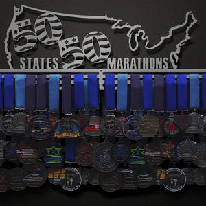 50 États 50 marathons (ou « semi-marathons » ou « courses ») - Présentoir pour porte-médailles Allied