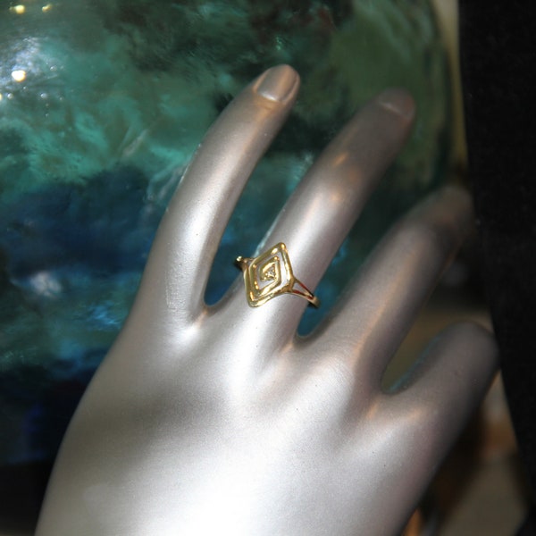 14K Gold Ring diamond shaped with a 2 point diamond lovely natural stone vintage New from the 1990's size 6 April Birthstone Rare