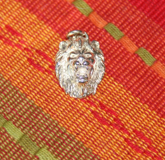 Sterling Silver Lion Head Charm Vintage from the … - image 5