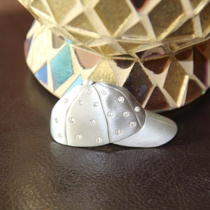 JJ Jonette Pewter Pin from 1980&#39;s Bling Hat signed Brooch Vintage