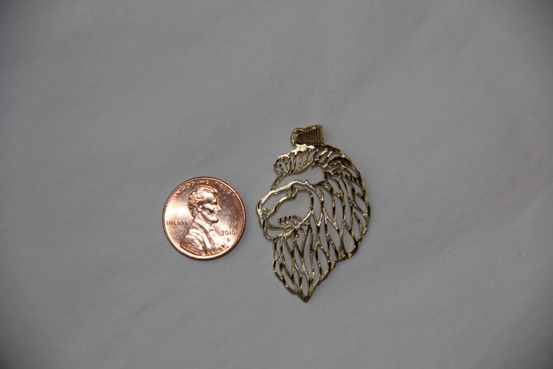 14k Gold Lion King Lion Head Charm Pendant Beyonce Vintage Fine Jewelry Charm made in the 1990/'s Great Christmas Gift Unique diamond Cut