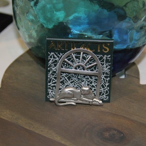 JJ Jonette Cat in Window Pewter Pin/brooch Vintage new from the 1990&#39;s Unique Lovely cat lover gift Rare Unique