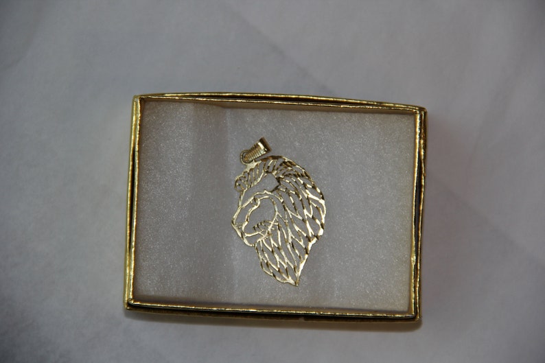 14k Gold Lion King Lion Head Charm Pendant Beyonce Vintage Fine Jewelry Charm made in the 1990/'s Great Christmas Gift Unique diamond Cut