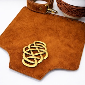 Kit de bolso de crochet DIY, cuero de gamuza marrón, hebilla de metal para hacer un bolso.