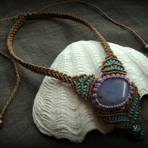 Chalcedony butterfly dream macrame necklace