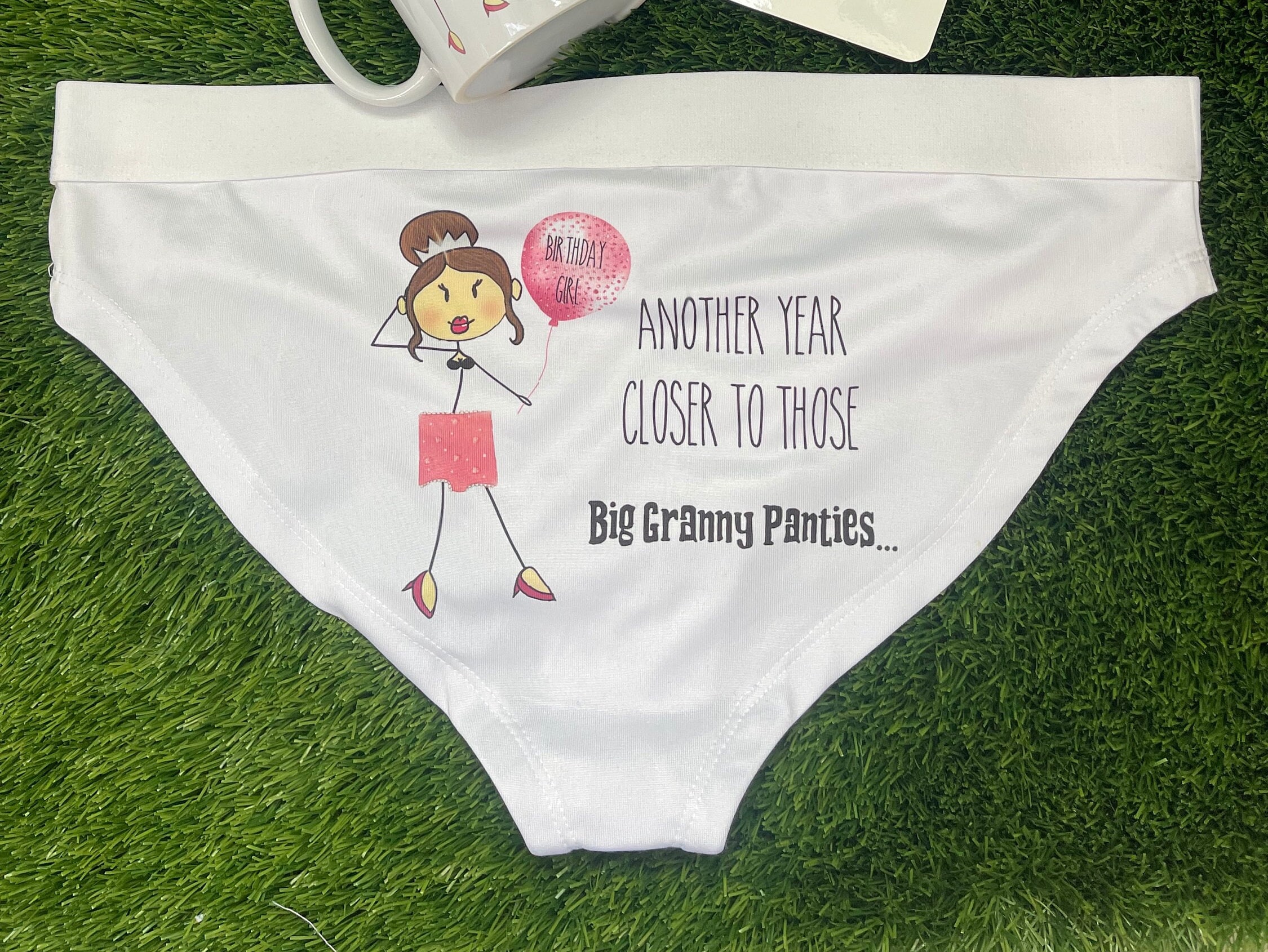 Funny Birthday Big Knickers in a Tin Can, Funny Birthday Gift, Big Granny  Panties, Funny Panties, Bestie Gift -  Canada