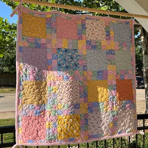 Baby Blanket 46&quot; x 47&quot; with 30&#39;s Retro Fabric
