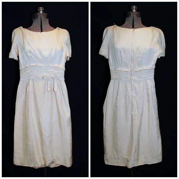 Vintage 60's / by Mort Schrader Jeunes Petites / Beige Formal Day Dress / ILGWU Label / XS-S