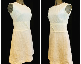 Vintage 60's 70's / Ivory Textured Poly Shift Jurk / XS / Decoratieve tailleband