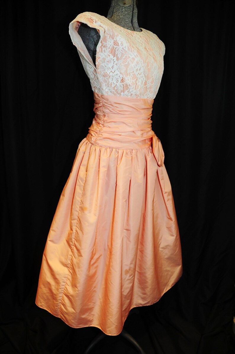 VTG 80's Patty O'Neil Peach Formal Dress / Size Small / Party Prom Fit Flare Style / Taffeta & Lace ILGWA image 2