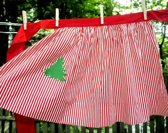 Vintage Christmas / Red & White Candy Stripe Hostess Half Apron / Felt Tree Applique