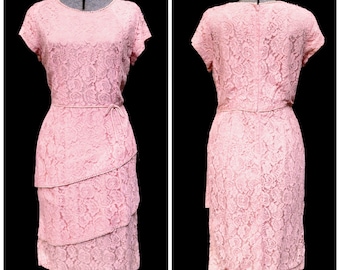 Vintage 50's 60's / Pink Diagonal Layered Lace Sheath Dress / Party Prom / MED / Cap Sleeve