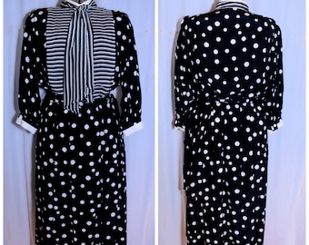 VTG 80s / Louis Feraud Silk Navy Blue Ivory Midi Day Dress / Size 8-10 / Polka Dot & Stripe