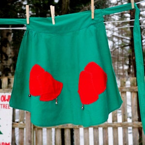VTG 50&#39;s / Handmade Red Christmas Bells on Green Cotton Hostess Half Apron