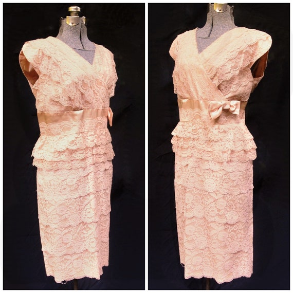 Vintage 50's 60's / Peach Layered Lace & Satin Sh… - image 4