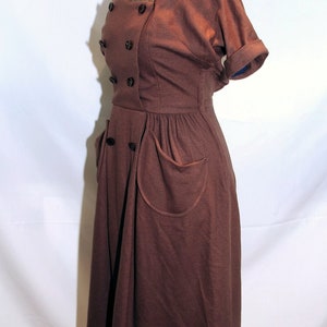 Vintage 1960's / Helen Whiting Brown Wool Day Dress / Button Front / XS-S / Swiss Miss Style image 7
