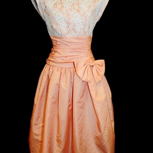 VTG 80's Patty O'Neil Peach Formal Dress / Size Small / Party Prom Fit Flare Style / Taffeta & Lace ILGWA image 9