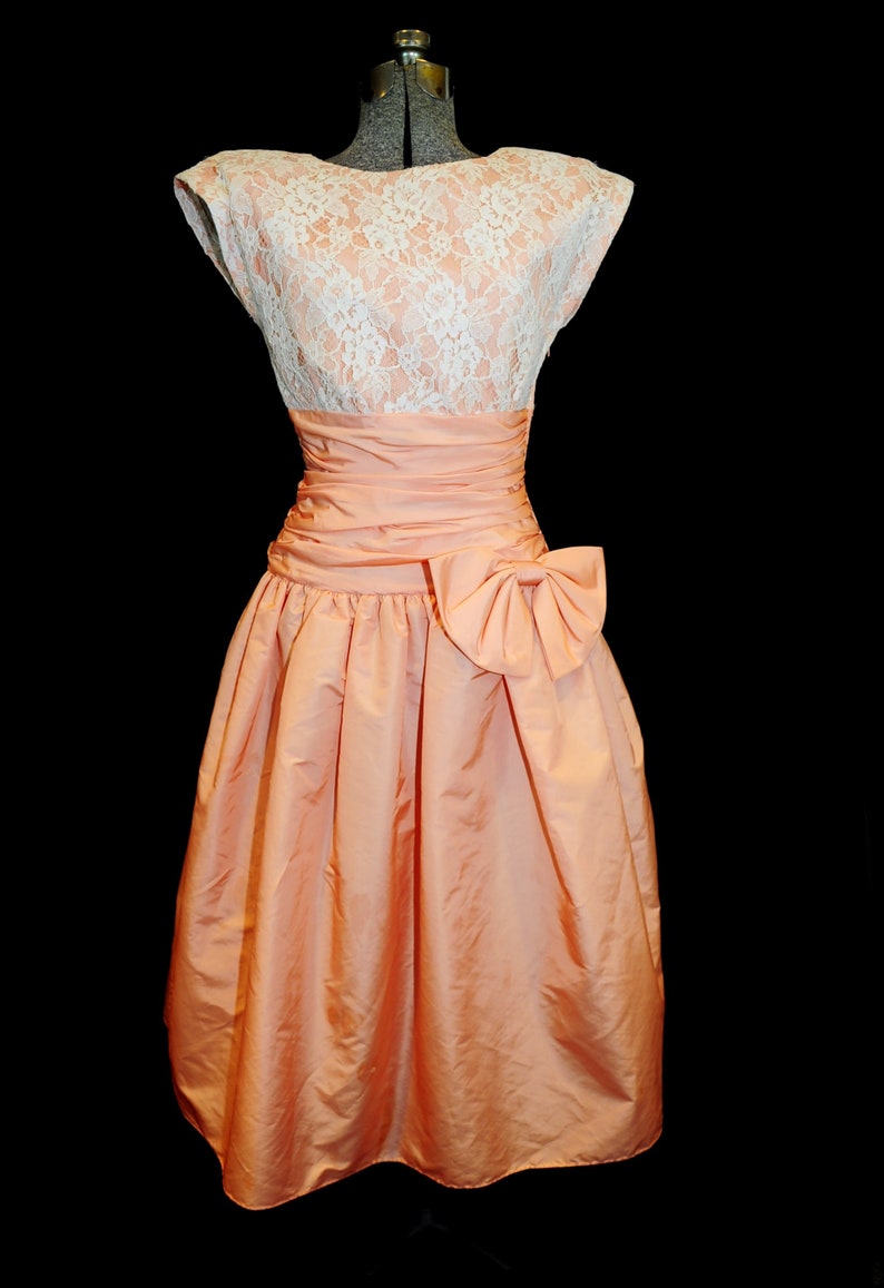 VTG 80's Patty O'Neil Peach Formal Dress / Size Small / Party Prom Fit Flare Style / Taffeta & Lace ILGWA image 9