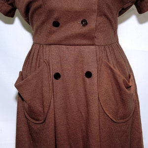 Vintage 1960's / Helen Whiting Brown Wool Day Dress / Button Front / XS-S / Swiss Miss Style image 4